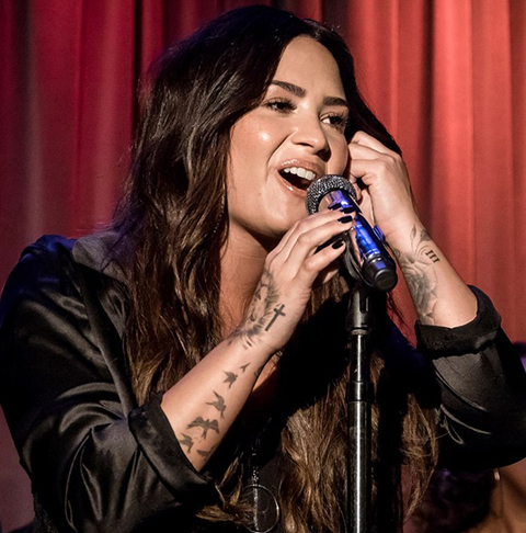 Demi Lovato: A cantora foi acusada de copiar a música 