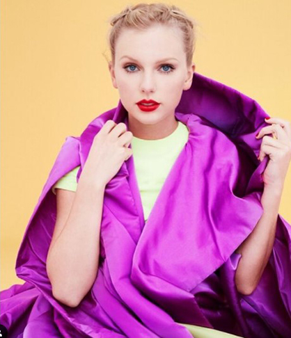 Taylor Swift: Em outro caso, a cantora Taylor Swift, autora de 