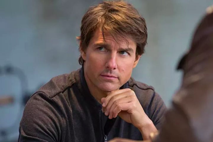 Tom Cruise compartilha imagem de 