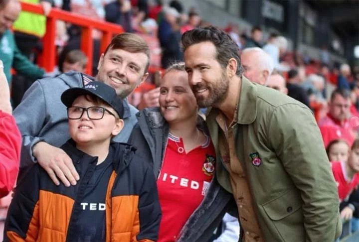 Ryan Reynolds evita a superexposição de filhos: ‘Vida mais normal possível’ -  Instagram @vancityreynolds