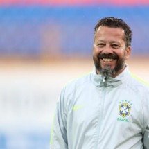 Bem avaliado internamente no Grêmio, Cléber Xavier busca iniciar carreira como treinador - (crédito: Foto: Lucas Figueiredo/CBF) Bem avaliado internamente no Grêmio, Cléber Xavier busca iniciar carreira como treinador - (crédito: Foto: Lucas Figueiredo/CBF)