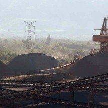 Porto de Itaguaí (RJ) é uma das principais portas de saída do minério de ferro brasileiro para o exterior -  (crédito:  Bruno Villas Boas/Jornal do Commercio)