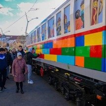 Artista impressiona com megaconstruções de Lego