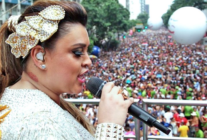 Por causa da doenÃ§a, Preta nÃ£o pÃŽde participar do carnaval, uma de suas grandes paixÃµes, em 2023. Preta curte tanto a folia que tem atÃ© o Bloco da Preta, que arrasta multidÃµes pelas ruas durante o perÃ­odo. 
