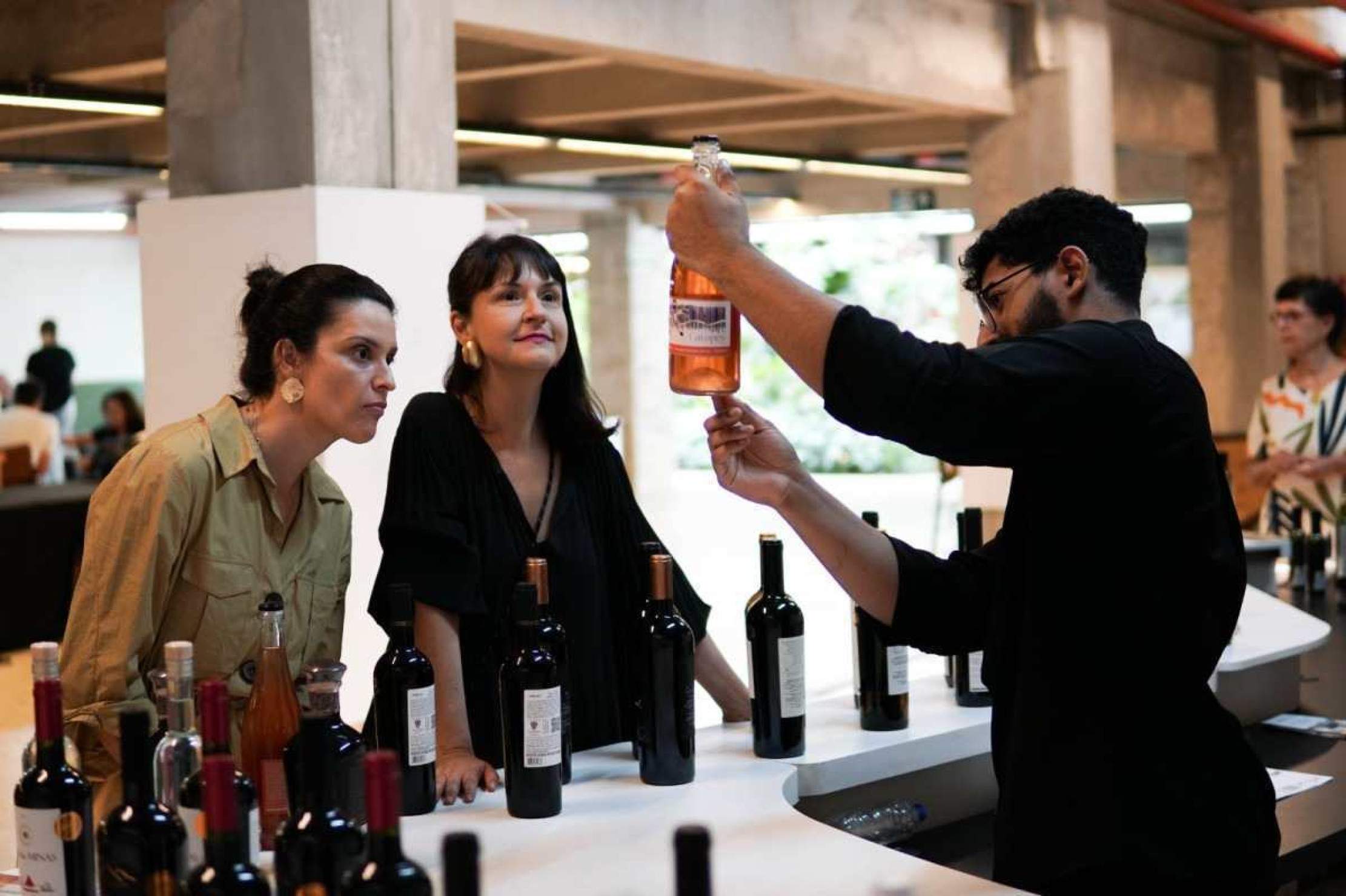 Vinhos, queijos e azeites mineiros são presentes valiosos de Natal