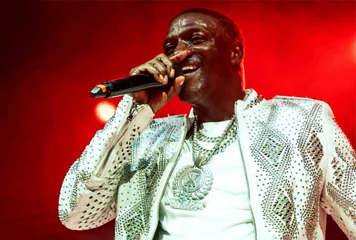 Akon volta aos palcos brasileiros após cinco anos. Em 2019, o rapper fez show único no estádio do Canindé, em São Paulo, no On Music Festival
