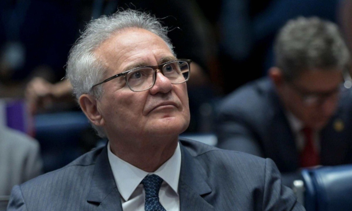 Dino arquiva inquérito aberto há mais de sete anos contra Renan Calheiros - (crédito: Platobr)