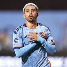 NEW YORK, NEW YORK - NOVEMBER 02: Santiago Rodr....guez #10 of New York City FC celebrates a penalty kick goal against the FC Cincinnati during the second half at Citi Field on November 02, 2024 in the Queens borough of New York City. (Photo by Luke Hales/Getty Images)
- (crédito: Getty Images) NEW YORK, NEW YORK - NOVEMBER 02: Santiago Rodr....guez #10 of New York City FC celebrates a penalty kick goal against the FC Cincinnati during the second half at Citi Field on November 02, 2024 in the Queens borough of New York City. (Photo by Luke Hales/Getty Images)
- (crédito: Getty Images)