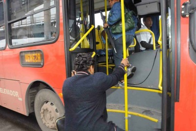 Se PL for sancionado, idosos a partir de 60 anos perderão o direito à gratuidade no transporte coletivo
       -  (crédito: Paulo Filgueiras/EM/D.A.Press)