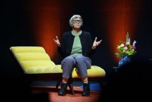 Os conselhos de Philippa Perry para o Natal em família: 'Brigue com os políticos, não com seus pais'