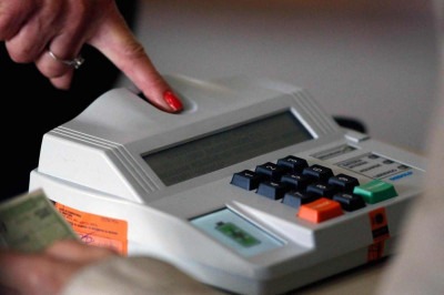 Brasil teve nas eleições deste ano 279.011 registros de candidaturas masculinas e 152.930 femininas
 -  (crédito: Miguel Schincariol/AFP)