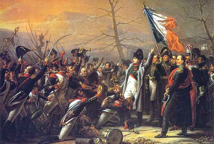 Napoleão, que ainda desfrutava de expressivo apoio popular, conseguiu fugir da ilha e assumir novamente o governo da França com apoio militar. 
