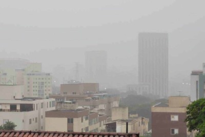 Chuva em BH acumulou mais de 30% do esperado para todo o mês de dezembro em algumas regionais -  (crédito: Gladyston Rodrigues/EM/D.A Press)