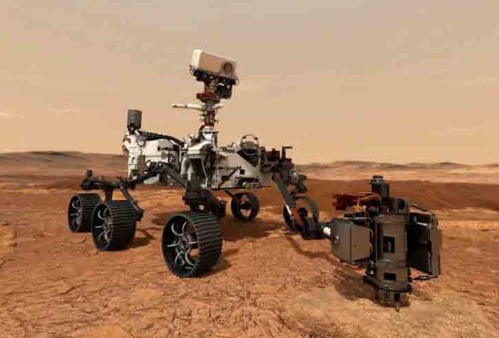 Na ocasião, o objeto foi localizado pelo rover (veículo de exploração espacial) Perseverance, que desde fevereiro de 2021 percorre a superfície do planeta e envia registros das descobertas. 