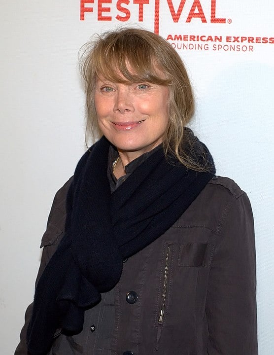 Sissy Spacek (Atriz)- Nascida em 25/12/1949 no Texas, Estados Unidos, a atriz é mundialmente conhecida por seu papel em   