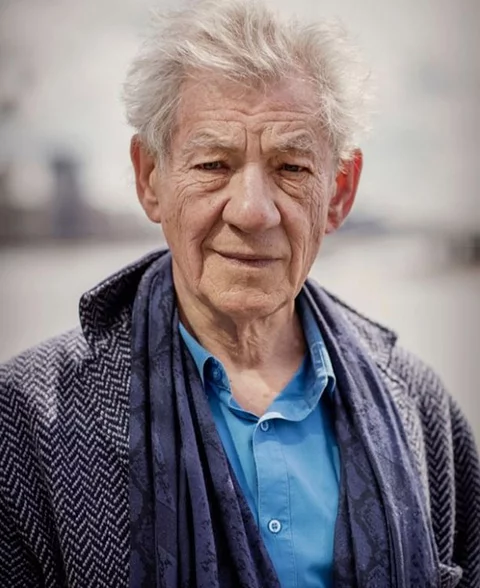 Ian McKellen - O ator britânico,  famoso por viver Gandalf em 