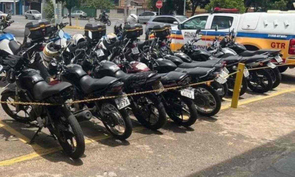 Cerca de 400 policiais militares vão atuar na operação voltada para coibir o evento clandestino no Natal -  (crédito: PMMG - 30/12/2023)