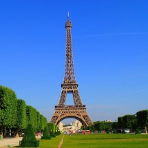 Curto-circuito assusta e turistas são retirados da Torre Eiffel - nkoks pixabay