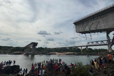 Ponte que liga os estados do Maranhão e Tocantins desabou no último domingo -  (crédito: RS/Fotos Públicas)