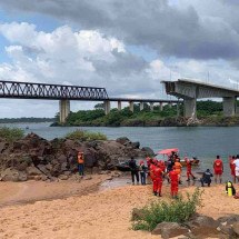 Mergulhadores retomam busca por vítimas de queda de ponte após laudo descartar contaminação do rio - Divulgação/PMTO