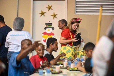 As demais unidades dos Restaurantes Populares ofereceram refeições gratuitas exclusivamente à população em situação de rua -  (crédito: Leandro Couri/EM/D.A Press)