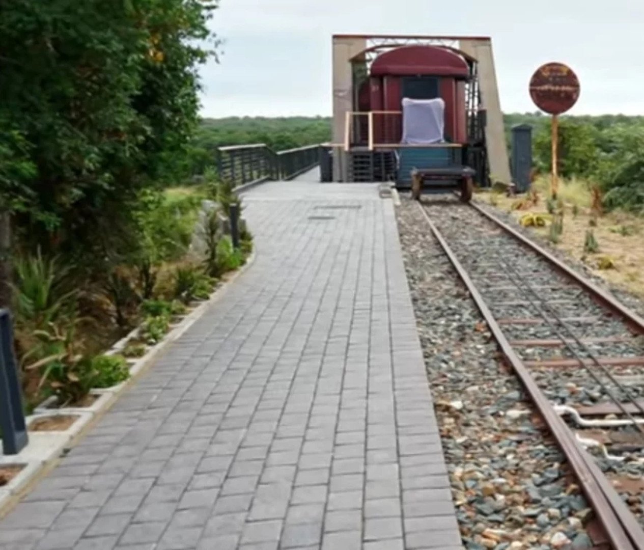 Mas os anos 1970 marcaram a construção de outra linha, causando a desativação da ponte Selati. 