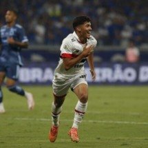 William Gomes ficou fora da convocação da Seleção Brasileira Sub-20 -  (crédito: Foto: Rubens Chiri e Paulo Pinto/São Paulo)