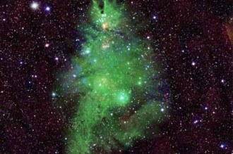 Nasa capta imagem de &#8216;árvore de Natal&#8217; formada por estrelas