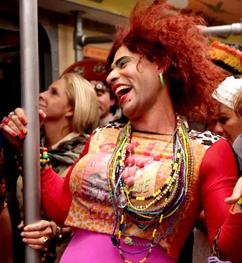 Rodrigo Sant'Anna (1981-): Rodrigo ficou muito famoso por seus papéis em Zorra Total, como Valéria Vasques e Lady Kate, e por seu programa de sucesso 