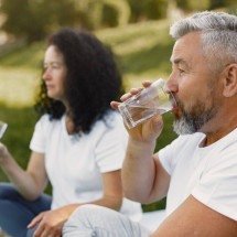 Especialistas dão dicas de cuidados com a saúde no verão - DINO