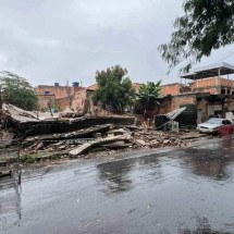 Vizinhos ficam presos em casa devido a desabamento em BH