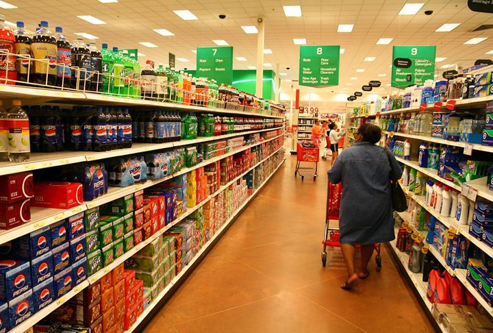 Bebidas adoçadas causam 1 em cada 10 novos casos de diabetes tipo 2 no mundo, diz estudo