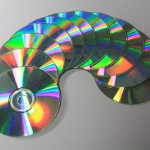 "Tecnologia quântica" pode causar crescimento de CDs em plena era digital - Silver Spoon/Wikimedia Commons