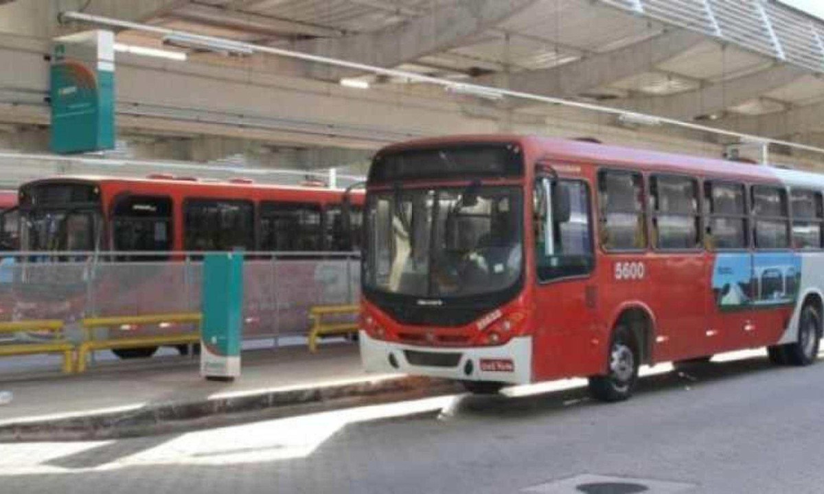 Com o aumento, passagem de ônibus metropolitano passará de R$ 7,70 para R$ 8,20 a partir do dia 9 de janeiro -  (crédito: Seinfra / Divulgação)