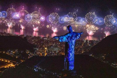 Réveillon no Rio de Janeiro terá 12 minutos de fogos em Copacabana e 12 palcos   -  (crédito: FERNANDO MAIA / RIOTUR)