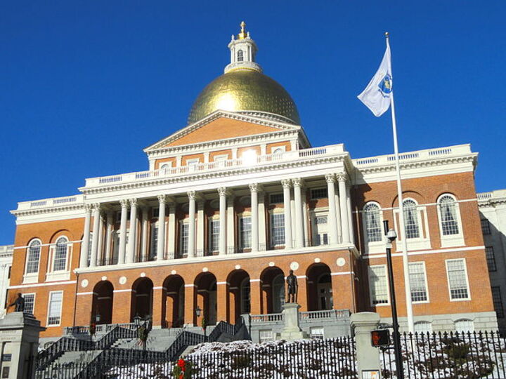 Apenas na segunda metade do século 20, em 1957, o estado de Massachusetts reconheceu o erro dos julgamentos e pediu desculpas públicas. 

