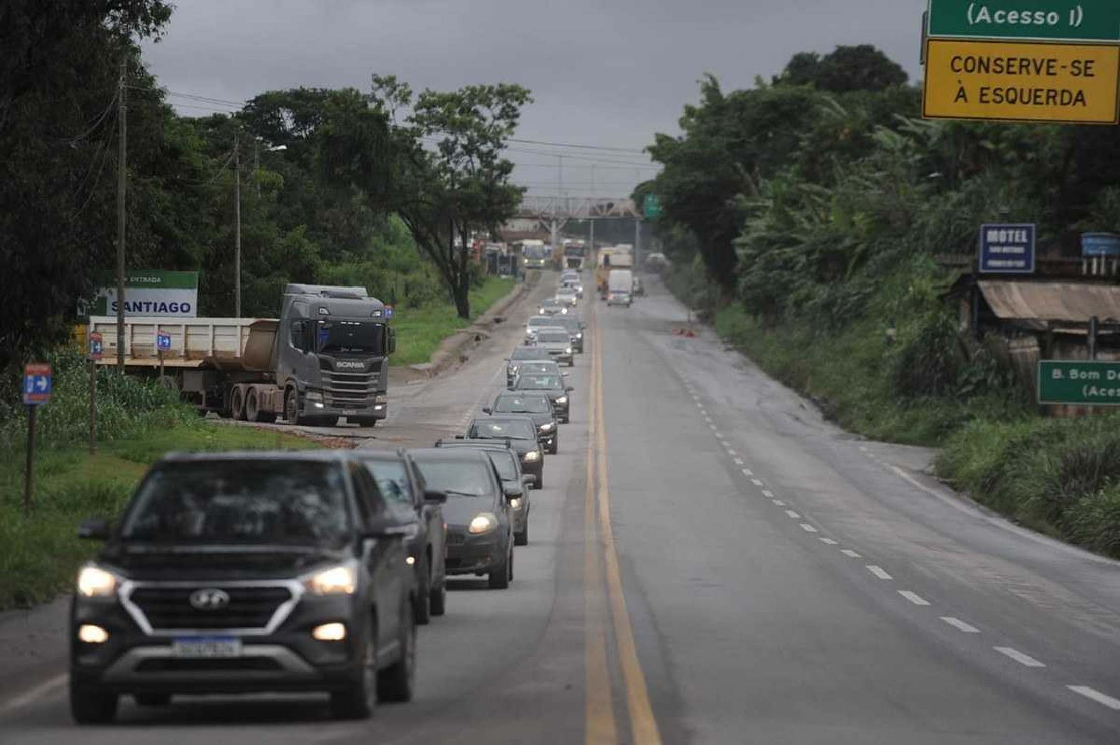 Vai viajar? Veja como estão as estradas na saída para o réveillon