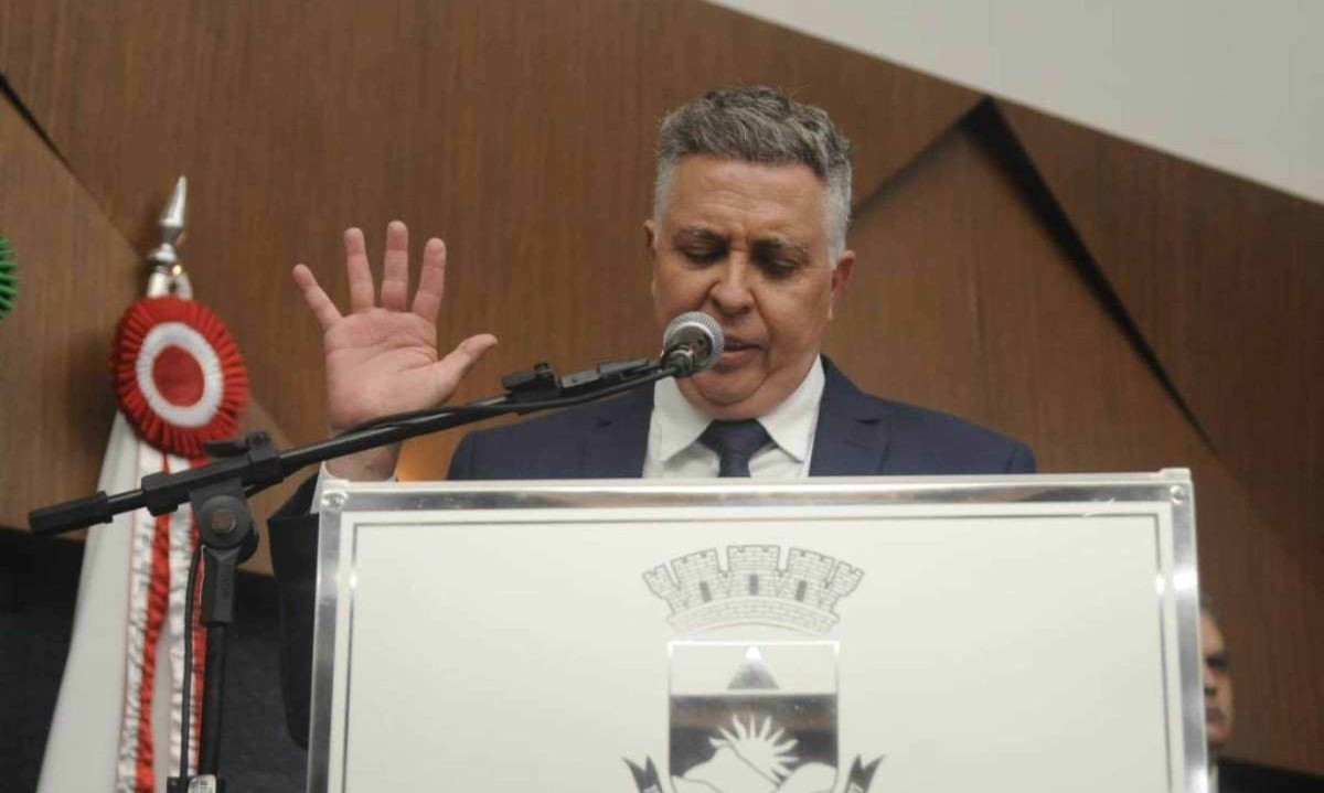 &Aacute;lvaro Dami&atilde;o, vice-prefeito, est&aacute; em exerc&iacute;cio durante o per&iacute;odo de hospitaliza&ccedil;&atilde;o de Fuad Noman -  (crédito: Alexandre Guzanshe/EM/D.A Press)