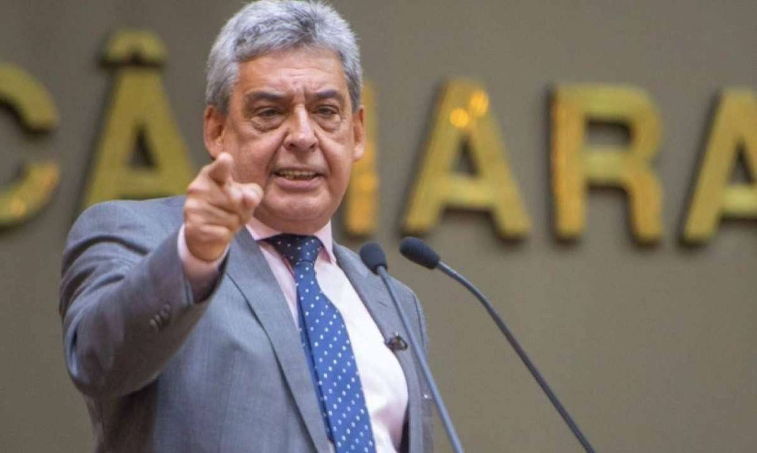 Sebastião Melo: Quem defende ditadura ou comunismo não deve ser processado