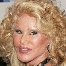 Morre socialite nova-iorquina conhecida como 'mulher-gato' -  Scott Gries/AFP