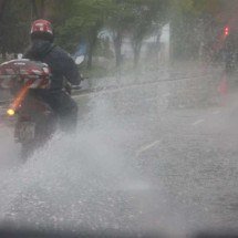 Avenidas de BH são bloqueadas por causa da chuva - Marcos Vieira/EM/D.A Press