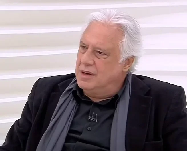 Ator: Antônio Fagundes - Time do coração: Corinthians - Atualmente com 73 anos, ele tem em sua conta oficial do Instagram mais de 1 milhão de seguidores.