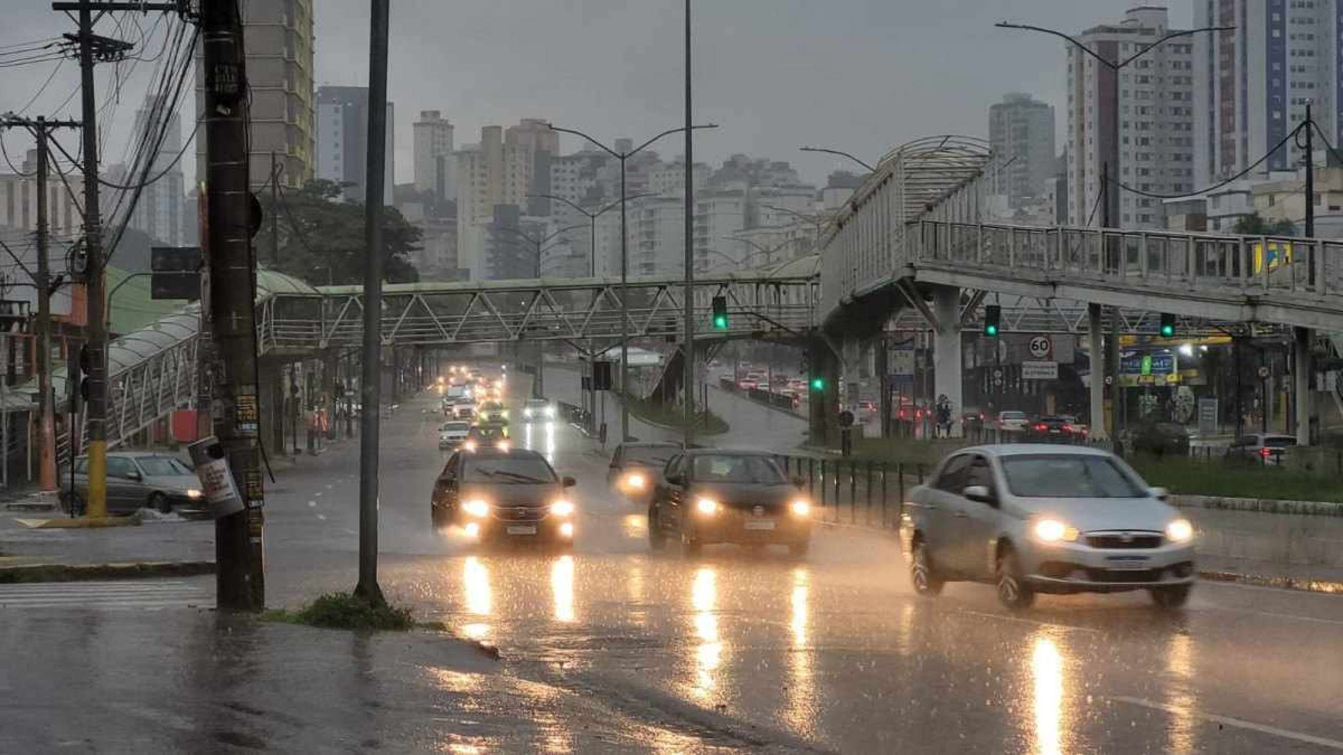 Tempo em MG: chuva continua nesta quinta?