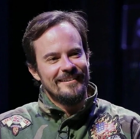 Ator: Paulo Vilhena - Time do coraÃ§Ã£o: Santos - Atualmente com 43 anos, ele tem em sua conta oficial do Instagram mais de 700 mil seguidores.