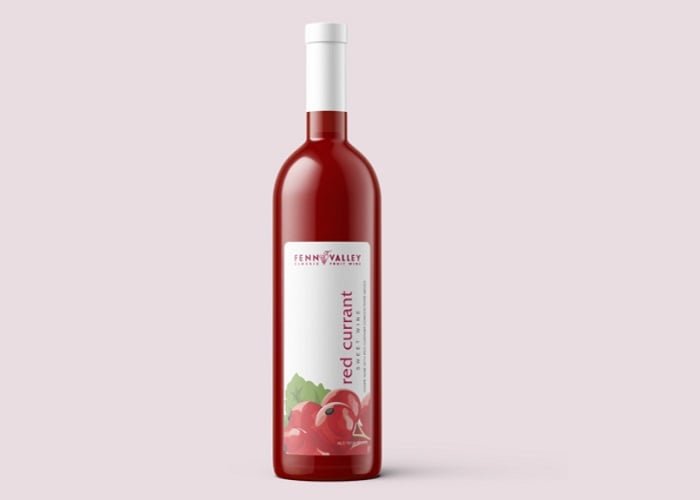 Produzido a partir de groselhas, tanto vermelhas quanto pretas, o vinho de groselha Ã© uma outra opÃ§Ã£o, apresentando sabor Ã¡cido e intenso.