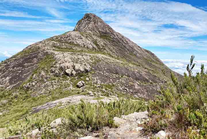 6º - Pico do Cristal - Serra do Caparaó/MG - Altitude: 2.769 metros. 