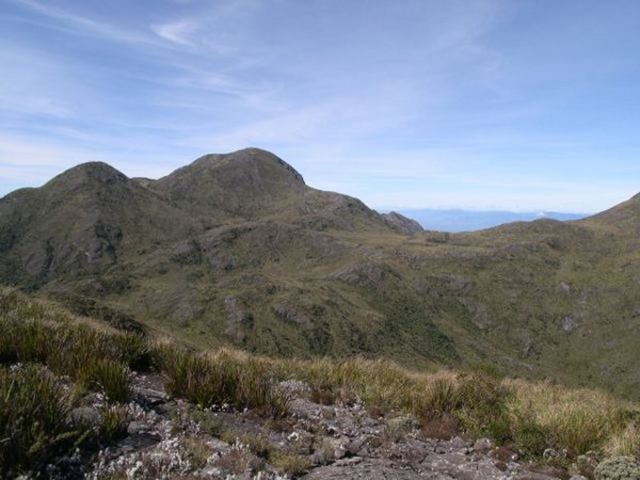 4º - Pedra da Mina - Serra da Mantiqueira/MG-SP - Altitude: 2.798 metros.