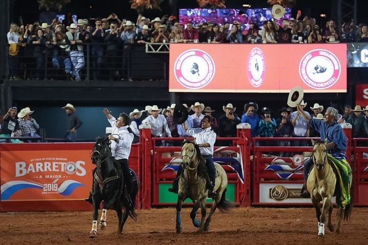 O evento, que acontece todo ano, Ã© um grande destaque cultural e econÃŽmico para a cidade, contando com competiÃ§Ãµes de rodeio, shows musicais e diversas atividades festivas.