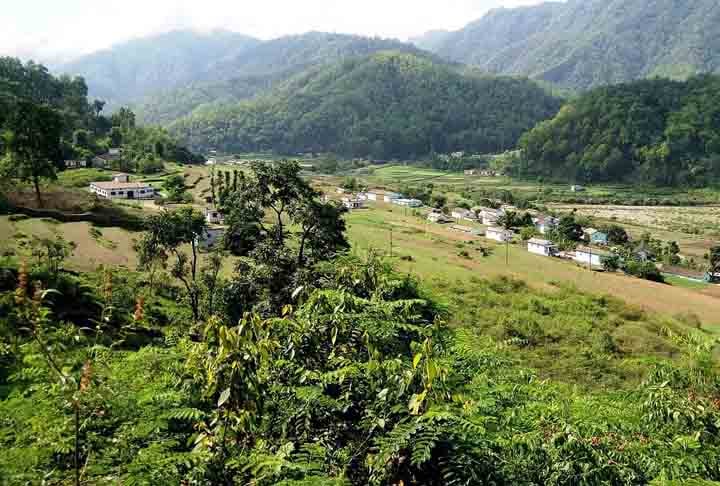 Tem características ecológicas e geográficas dos contrafortes meridionais do Himalaia. É um local eco-turístico, que contém 488 espécies diferentes de plantas e uma grande variedade de fauna.