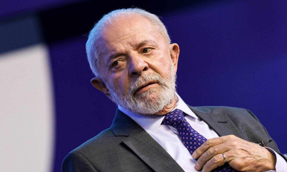 Congresso já poderia ter revisto sigilo de cartões corporativos da Presidência -  (crédito: Platobr)